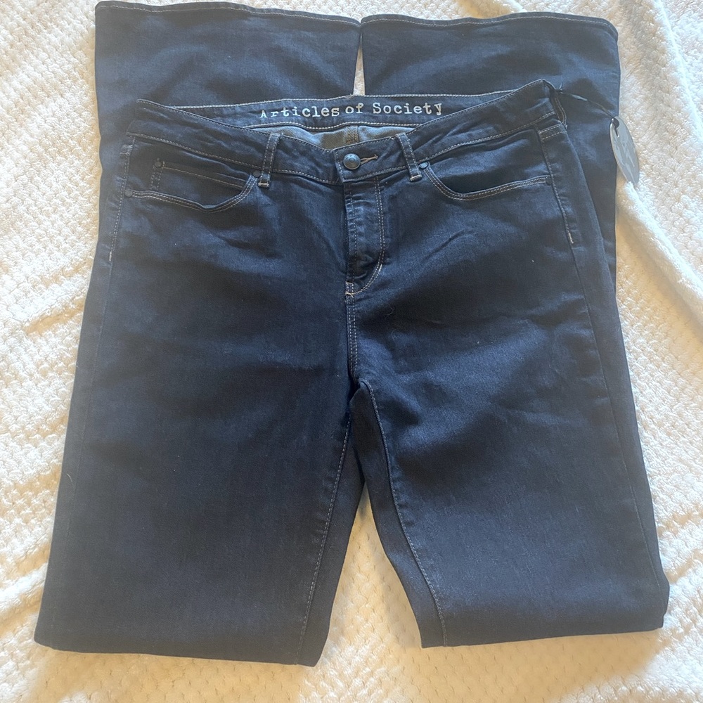 Articles of Society 30L Dark Wash Flare Jeans